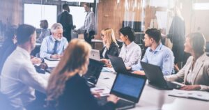 Start v2 4 Restrukturyzacja spółki