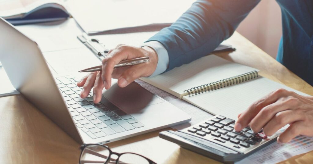 Faktoring a kredyt obrotowy